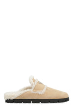 Carica l'immagine nel visualizzatore di Gallery, Slippers in montone
