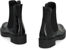 Load image into Gallery viewer, Leather ankle boots

