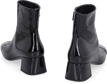Load image into Gallery viewer, Logo detail leather booties
