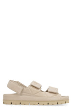 Load image into Gallery viewer, Logo detail leather sandals

