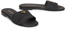 Load image into Gallery viewer, Slider sandals in leather with crochet details
