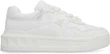 Carica l'immagine nel visualizzatore di Gallery, Valentino Garavani - Sneakers One Stud XL in pelle
