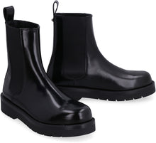 Load image into Gallery viewer, Valentino Garavani - Leather Chelsea boots
