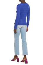 Load image into Gallery viewer, Cable knit sweater
