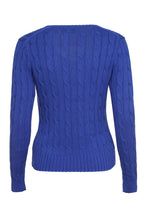 Load image into Gallery viewer, Cable knit sweater
