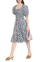 Carica l&#39;immagine nel visualizzatore di Gallery, Abito in cotone stampato
