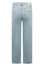 Carica l'immagine nel visualizzatore di Gallery, Jeans straight leg a 5 tasche
