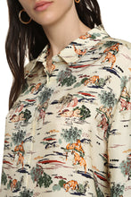 Carica l'immagine nel visualizzatore di Gallery, Camicia in seta stampata
