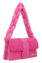 Carica l'immagine nel visualizzatore di Gallery, Borsa a spalla Le Bambidou in shearling

