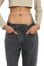 Carica l'immagine nel visualizzatore di Gallery, Crop top a maniche lunghe
