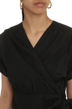 Carica l'immagine nel visualizzatore di Gallery, Blusa Trini in popeline
