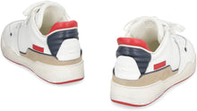 Carica l'immagine nel visualizzatore di Gallery, Sneakers low-top Emreeh in pelle
