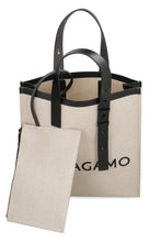 Carica l'immagine nel visualizzatore di Gallery, Tote bag in canvas
