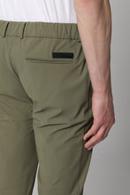 Carica l'immagine nel visualizzatore di Gallery, Pantaloni chino Revo
