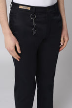 Carica l'immagine nel visualizzatore di Gallery, Pantaloni in cotone stretch
