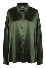 Carica l'immagine nel visualizzatore di Gallery, Camicia in satin
