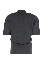 Carica l'immagine nel visualizzatore di Gallery, Top in maglia Castagna
