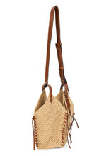 Carica l'immagine nel visualizzatore di Gallery, Borsa in raffia con inserti in pelle
