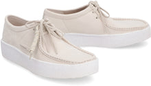Carica l'immagine nel visualizzatore di Gallery, Stringate Wallabee Cup in nabuk
