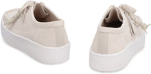 Carica l'immagine nel visualizzatore di Gallery, Stringate Wallabee Cup in nabuk
