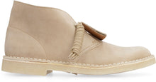 Carica l'immagine nel visualizzatore di Gallery, Desert boots in suede
