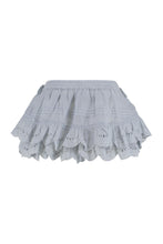 Load image into Gallery viewer, Shorts with ruffle Puria in cotton
