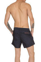 Carica l'immagine nel visualizzatore di Gallery, Shorts da mare in nylon
