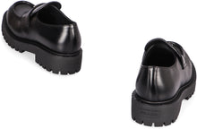 Load image into Gallery viewer, Leather loafers
