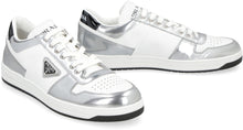 Load image into Gallery viewer, District leather low-top sneakers
