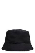 Carica l'immagine nel visualizzatore di Gallery, Cappello in Re-Nylon
