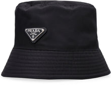 Carica l'immagine nel visualizzatore di Gallery, Cappello in Re-Nylon
