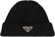 Carica l'immagine nel visualizzatore di Gallery, Cappello in maglia a coste
