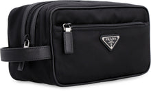 Carica l'immagine nel visualizzatore di Gallery, Beauty case in nylon
