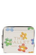 Load image into Gallery viewer, The Wild Daisy Mini Leather wallet
