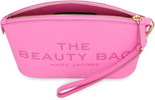 Carica l'immagine nel visualizzatore di Gallery, The Beauty Bag in pelle
