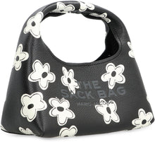 Carica l'immagine nel visualizzatore di Gallery, The Daisy Mini Sack Bag in pelle

