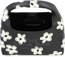 Carica l'immagine nel visualizzatore di Gallery, The Daisy Mini Sack Bag in pelle
