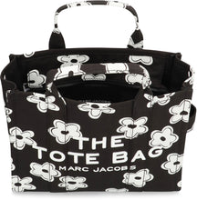 Carica l'immagine nel visualizzatore di Gallery, The Daisy Canvas Medium Tote Bag
