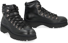 Load image into Gallery viewer, Brixxen boots in leather
