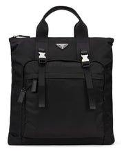 Carica l'immagine nel visualizzatore di Gallery, Borsa tote in re-nylon e pelle Saffiano
