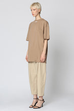 Load image into Gallery viewer, Oversize cotton t-shirt
