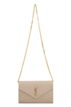 Load image into Gallery viewer, Cassandra Leather wallet on chain
