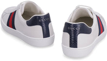 Carica l'immagine nel visualizzatore di Gallery, Sneakers low-top Ace in pelle
