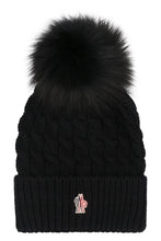 Carica l'immagine nel visualizzatore di Gallery, Cappello in maglia di lana
