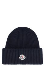 Carica l'immagine nel visualizzatore di Gallery, Cappello in maglia a coste
