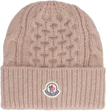 Carica l'immagine nel visualizzatore di Gallery, Cappello in maglia tricot
