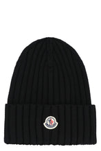 Carica l'immagine nel visualizzatore di Gallery, Cappello in maglia a coste
