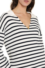Carica l'immagine nel visualizzatore di Gallery, Maglione in cotone con scollo a V
