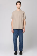 Carica l'immagine nel visualizzatore di Gallery, T-shirt girocollo in cotone
