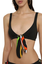Carica l'immagine nel visualizzatore di Gallery, Top bikini a triangolo
